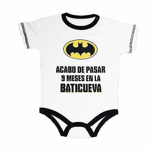 [MV632] Body Acabo de pasar 9 m en la baticueva   talla 18 a 24